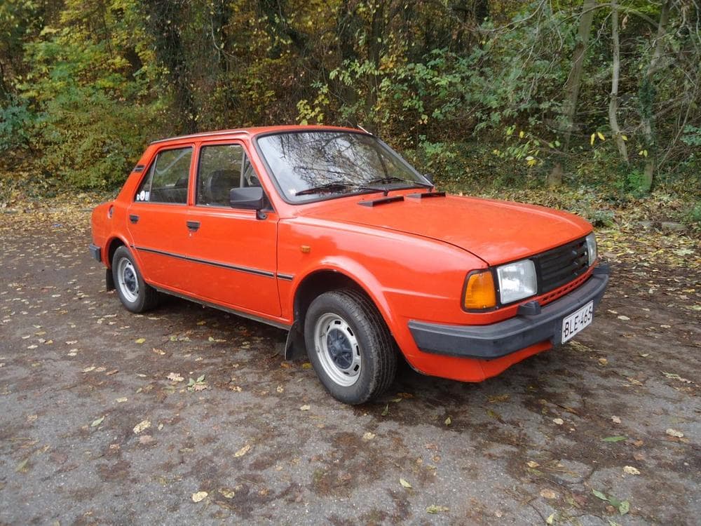 1989 Škoda 105 - 6