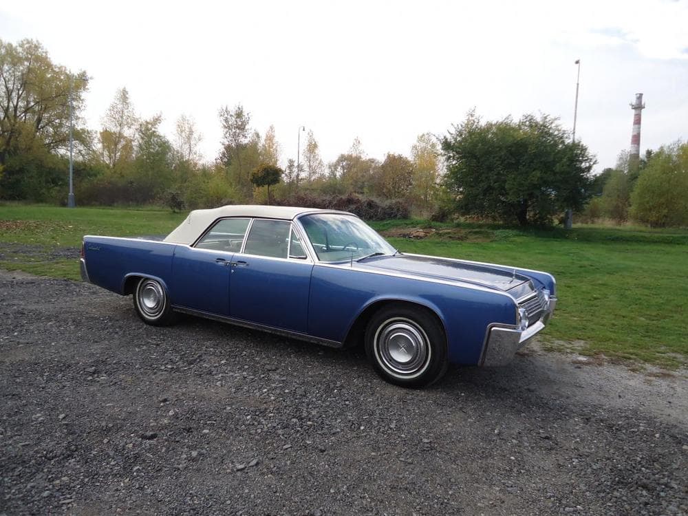 1963 Lincoln CONTINENTAL - 28