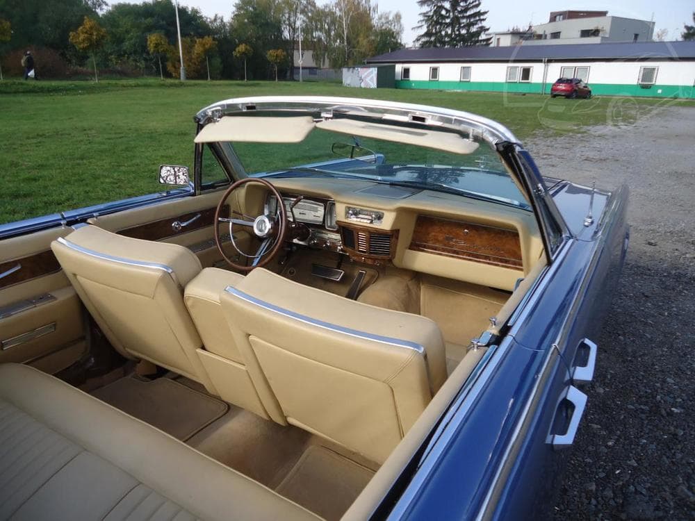 1963 Lincoln CONTINENTAL - 58