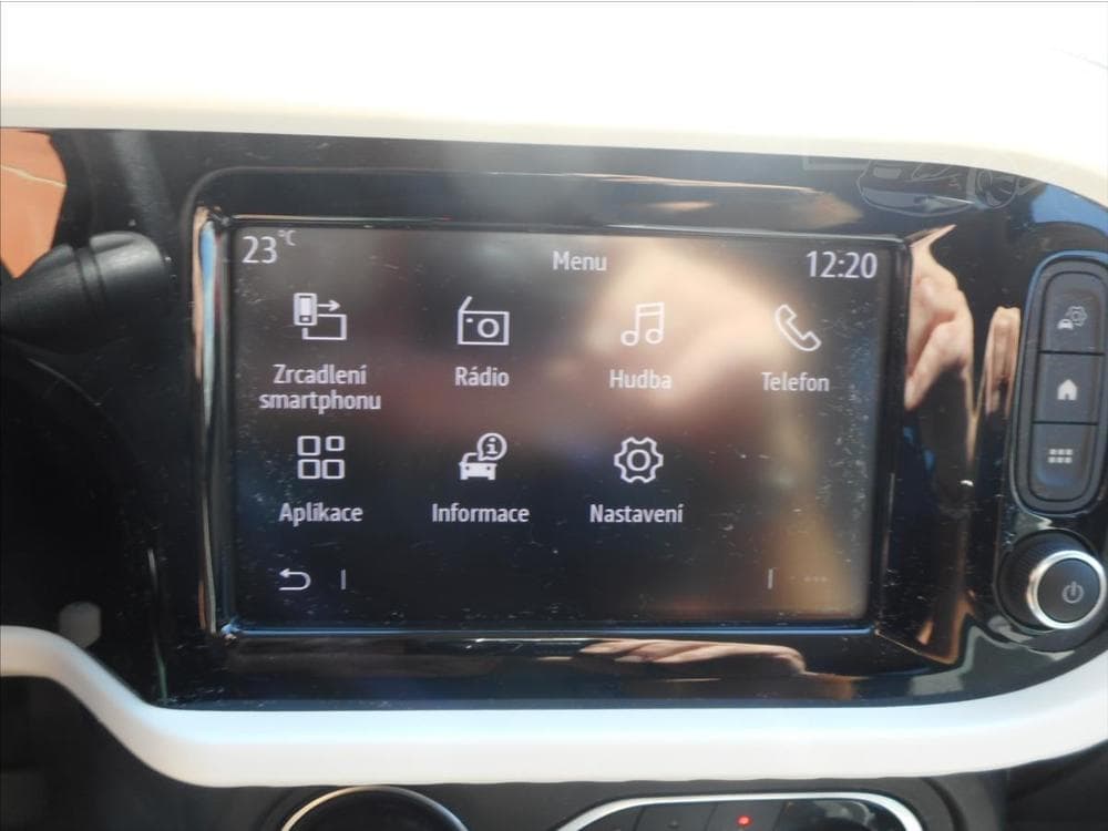 2021 Renault Twingo - 17