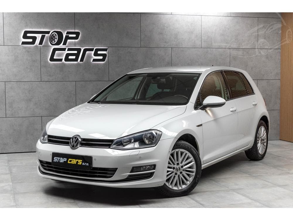 Volkswagen Golf 1.6 TDI*77kW*CUP*DSG*VÝHŘEV