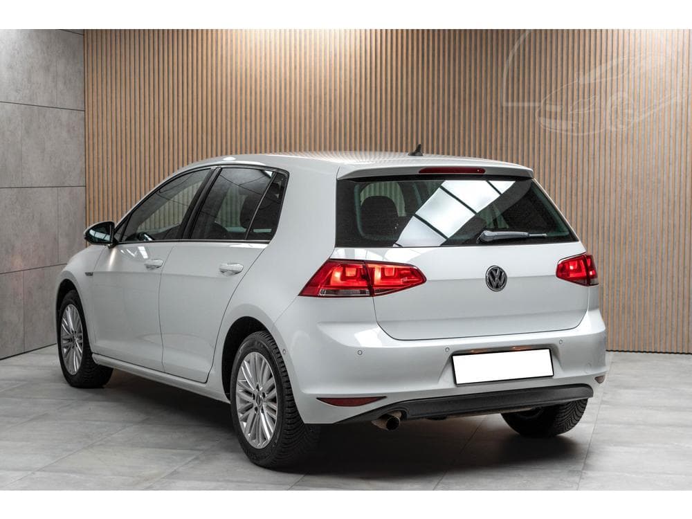 2015 Volkswagen Golf - 4
