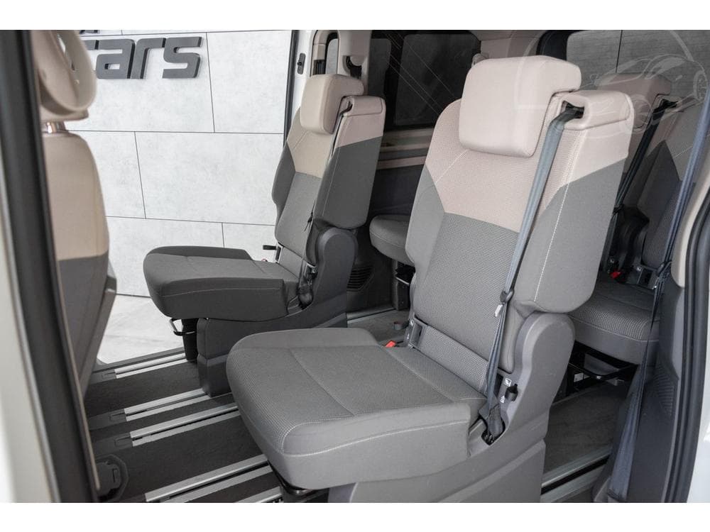 2023 Volkswagen MULTIVAN - 25