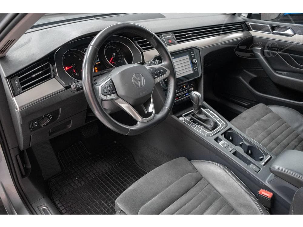 2022 Volkswagen PASSAT - 18