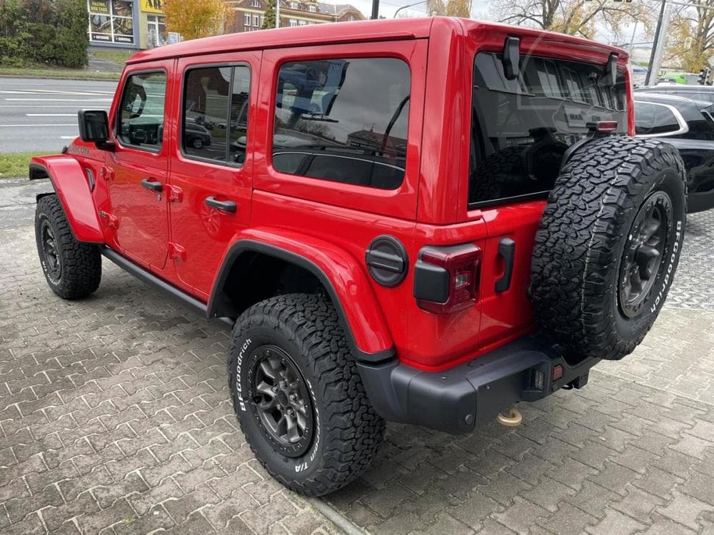 2024 Jeep WRANGLER - 7