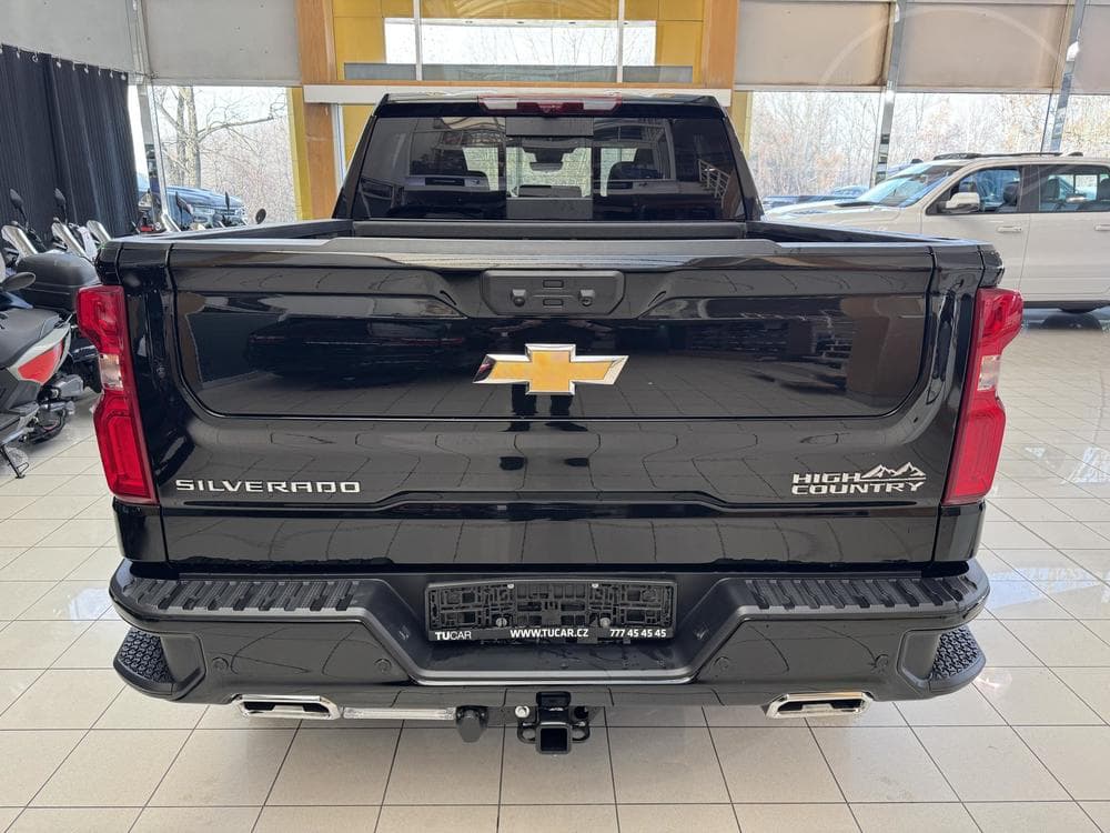 2026 Chevrolet SILVERADO - 10