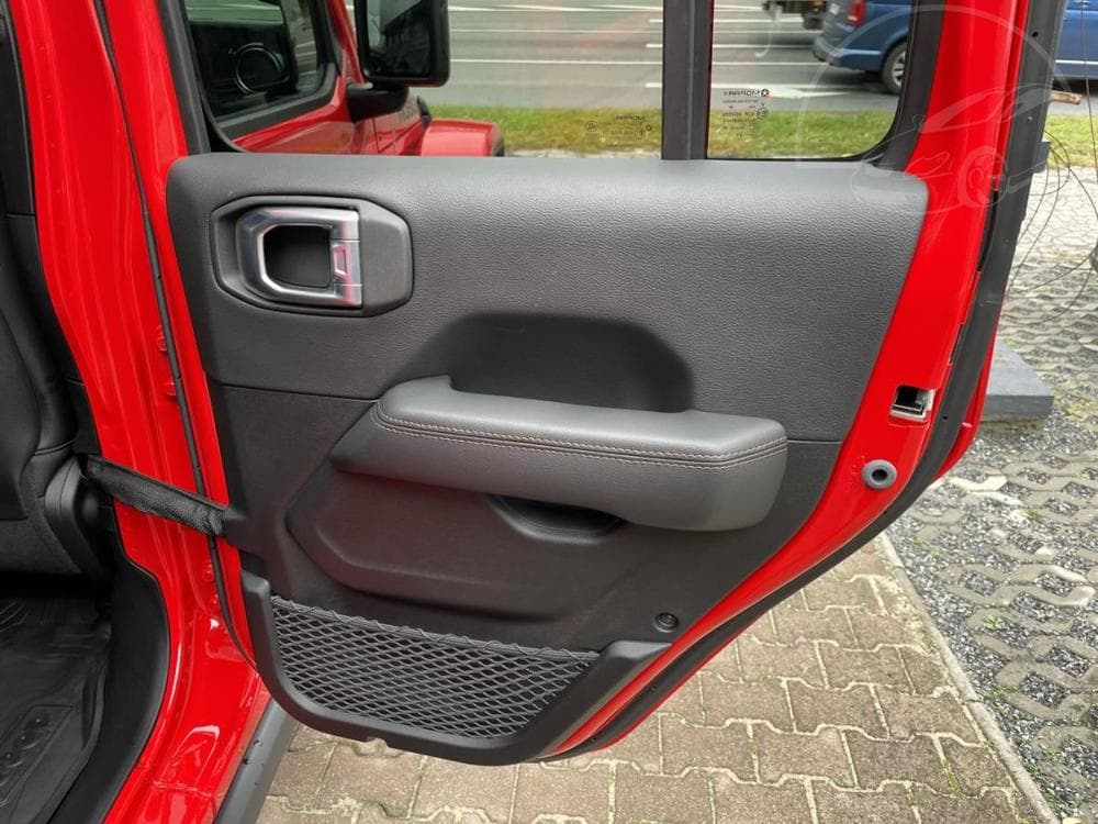 2024 Jeep WRANGLER - 46