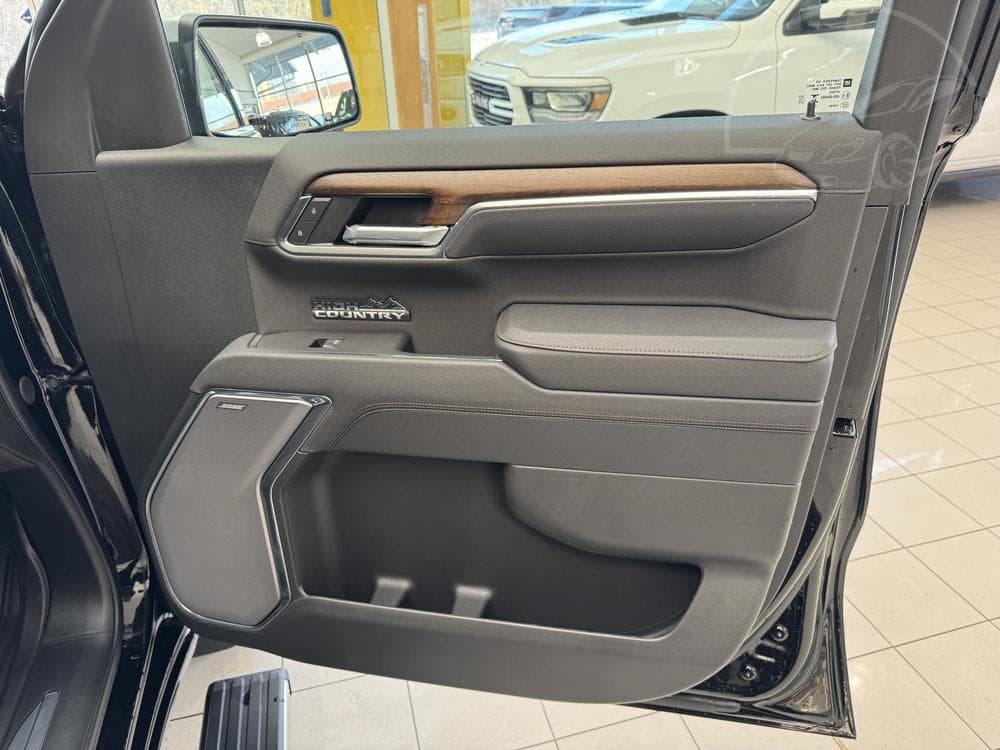 2026 Chevrolet SILVERADO - 49