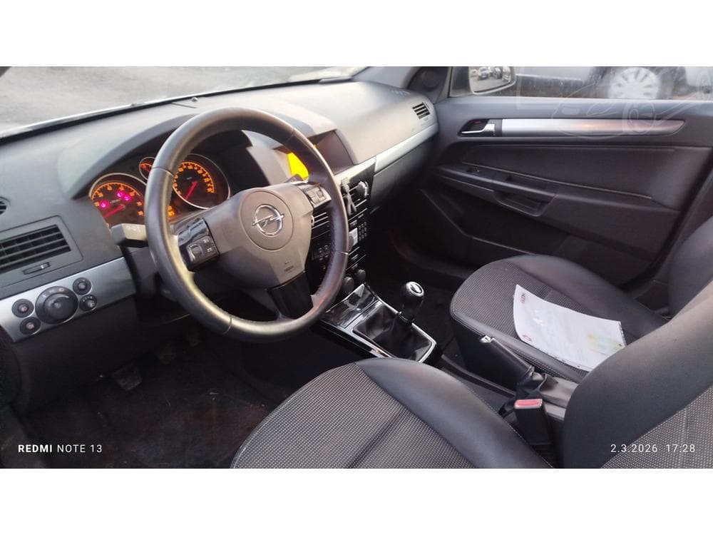 2007 Opel Astra - 9