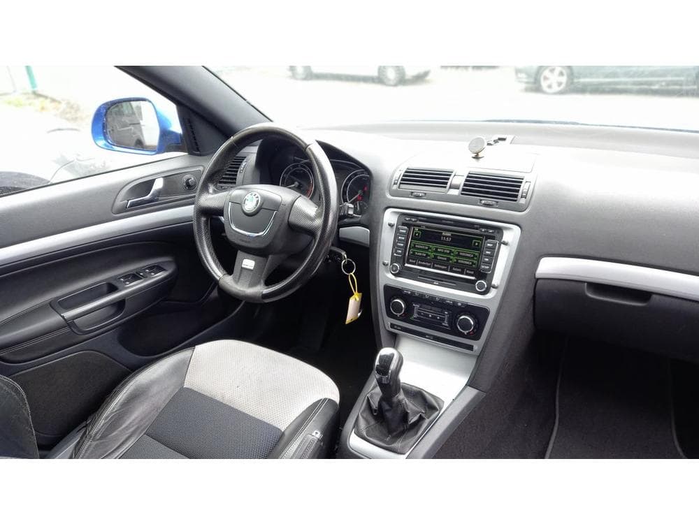 2011 Škoda OCTAVIA - 11
