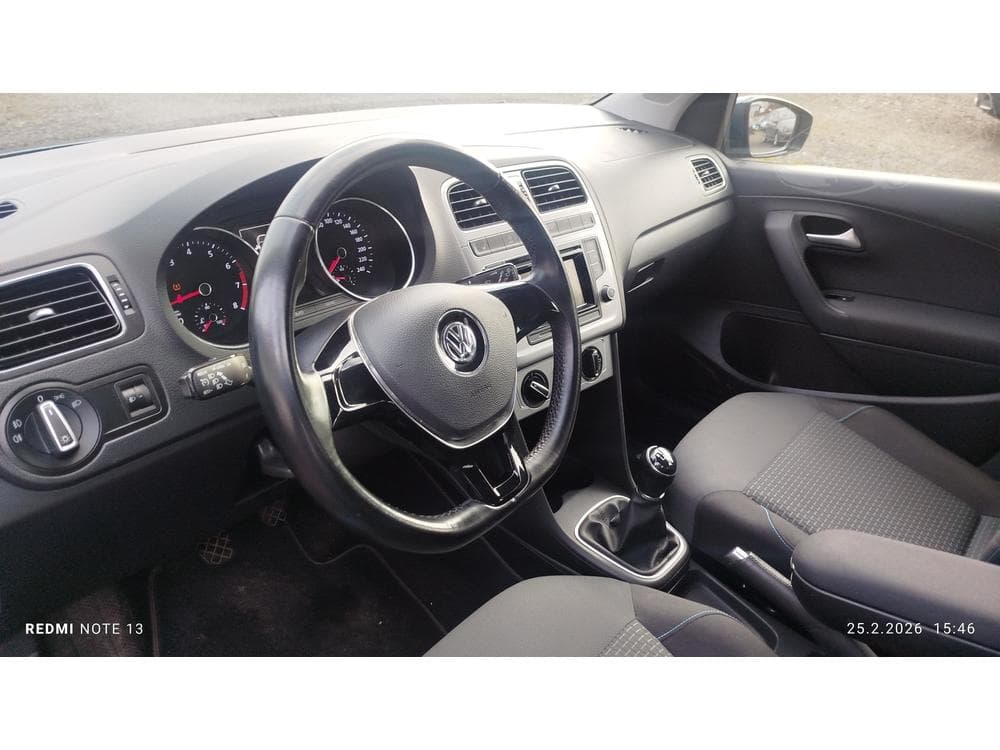 2017 Volkswagen POLO - 6