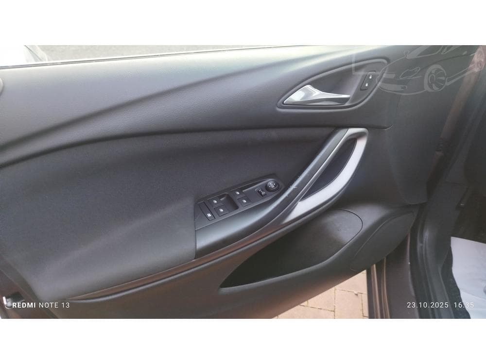 2016 Opel ASTRA - 8