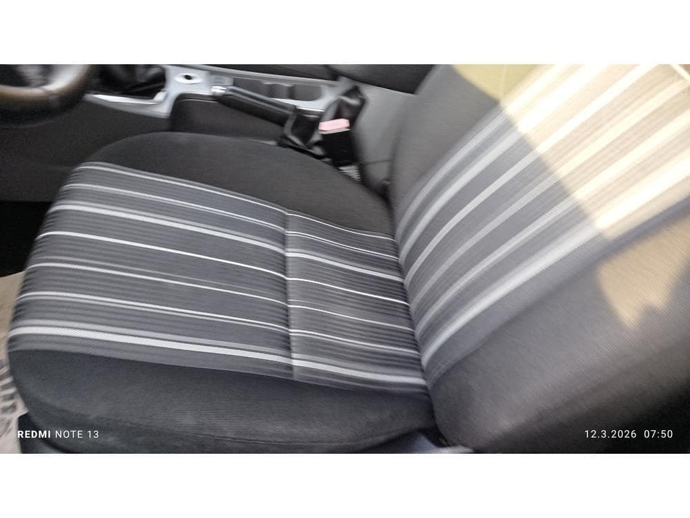 2009 Ford FOCUS - 8