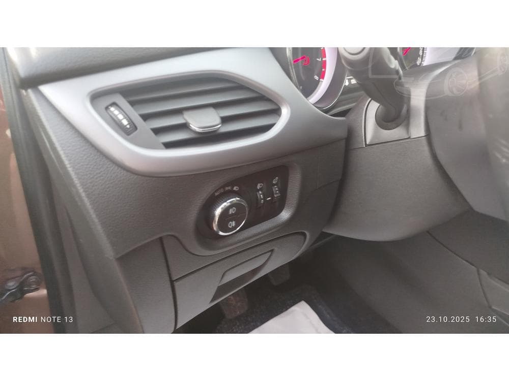 2016 Opel ASTRA - 9