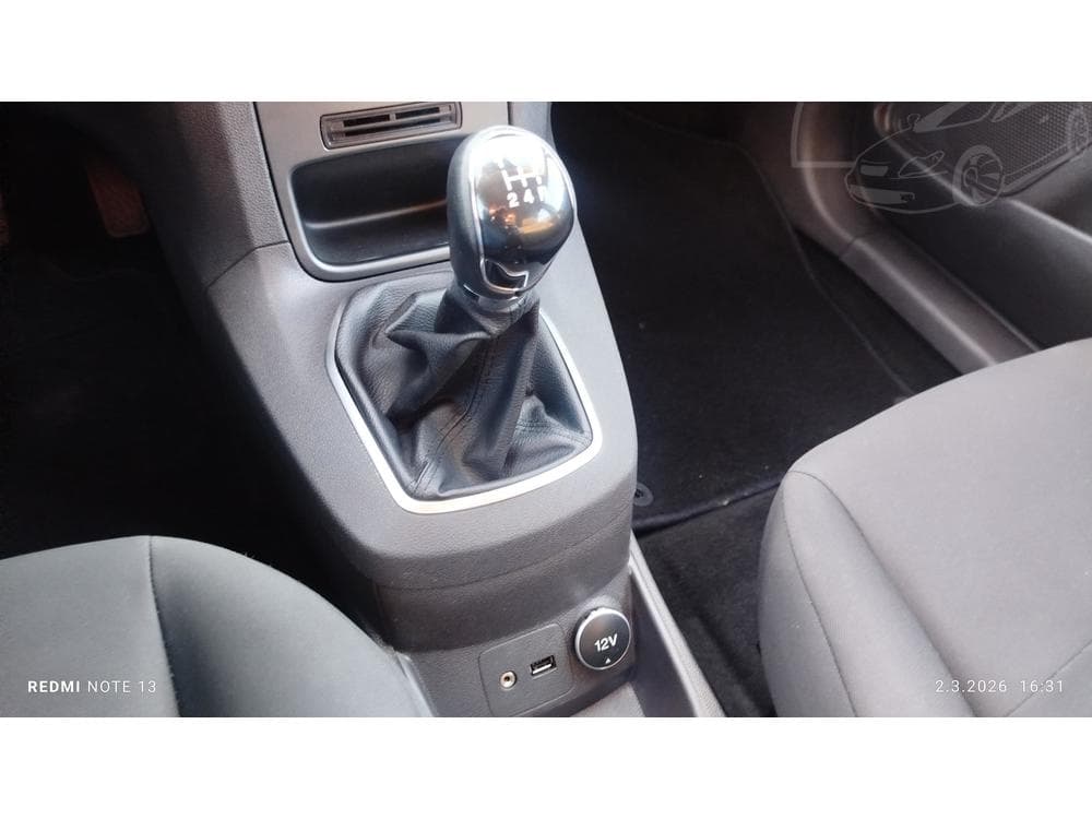 2013 Ford FIESTA - 11