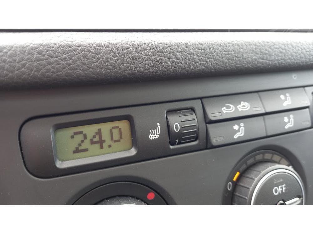 2008 Volkswagen TIGUAN - 12