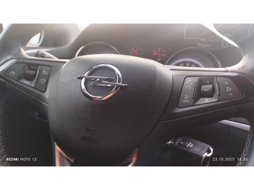 2016 Opel ASTRA - 17