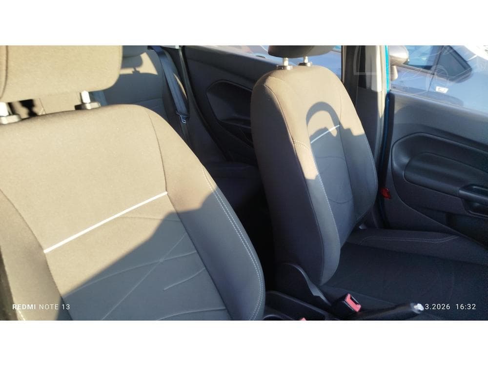 2013 Ford FIESTA - 17