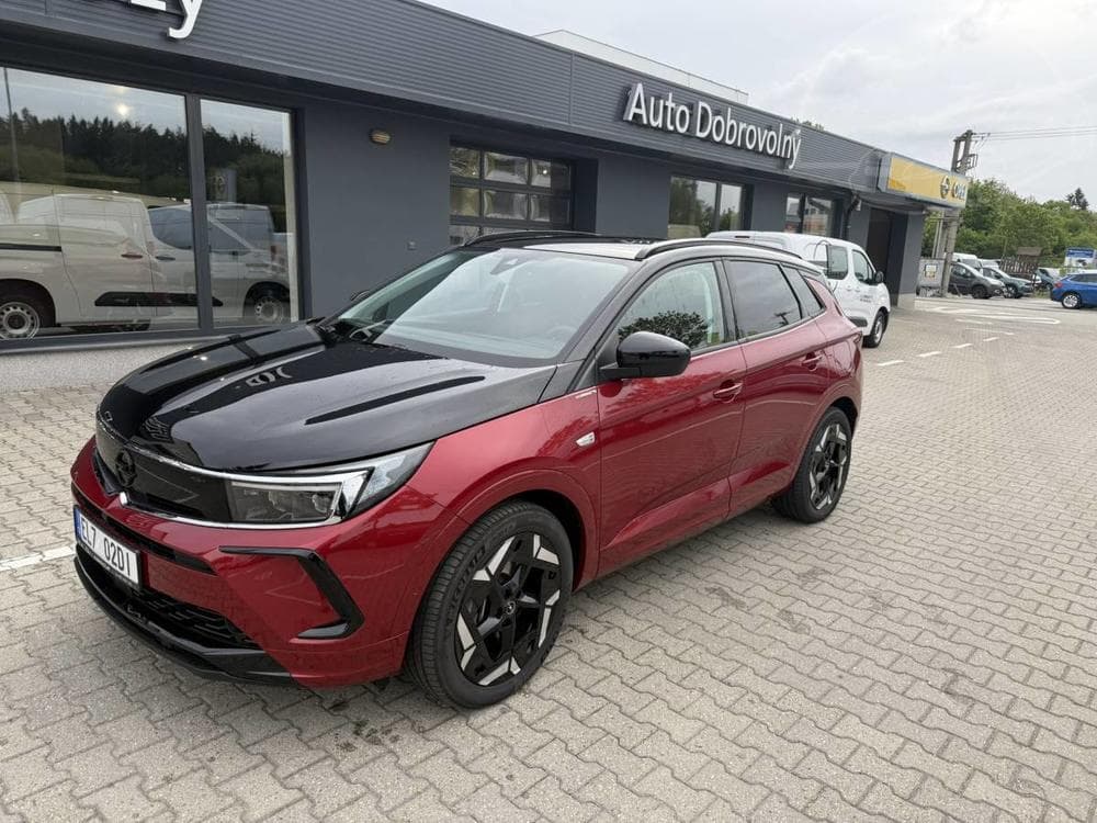 2025 Opel GRANDLAND