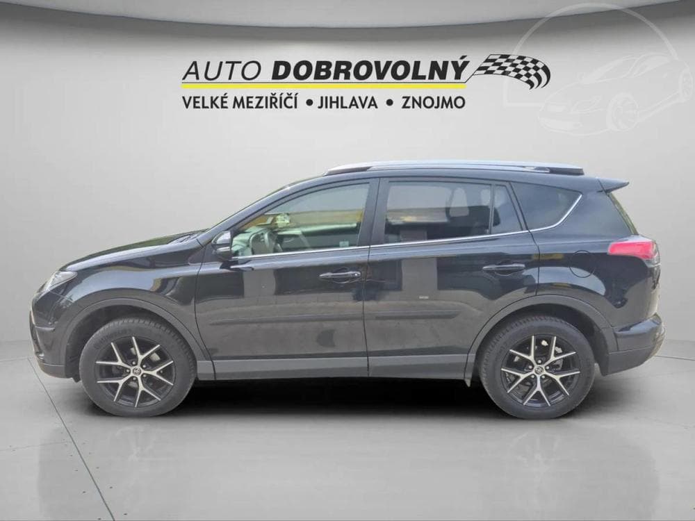 2017 Toyota RAV4 - 7