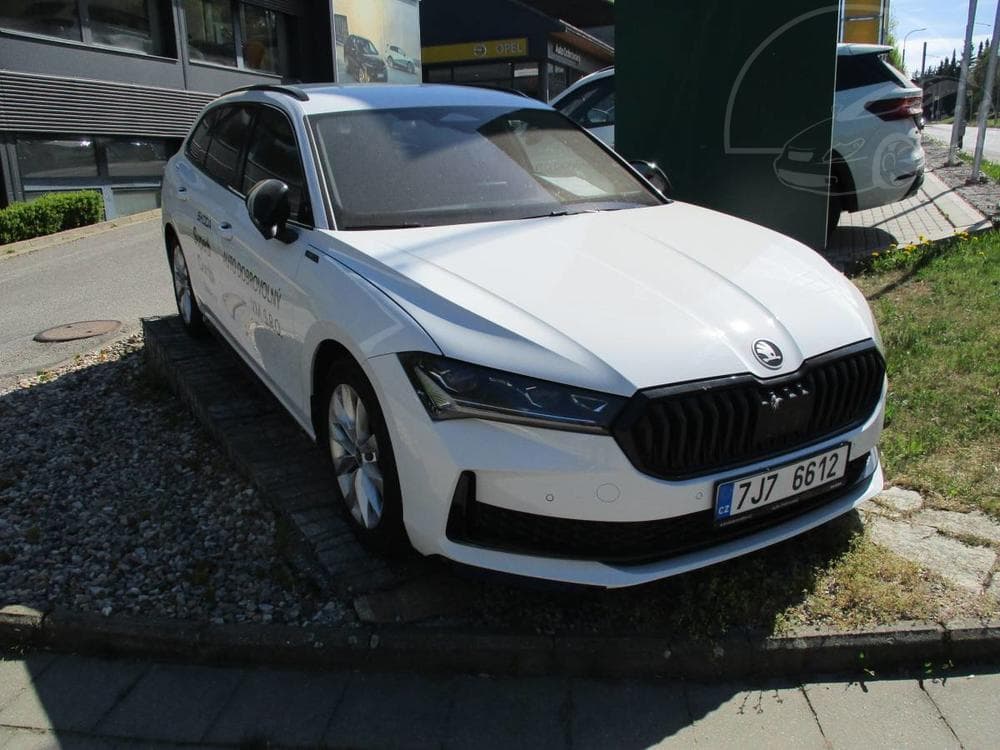 2025 Škoda SUPERB - 7