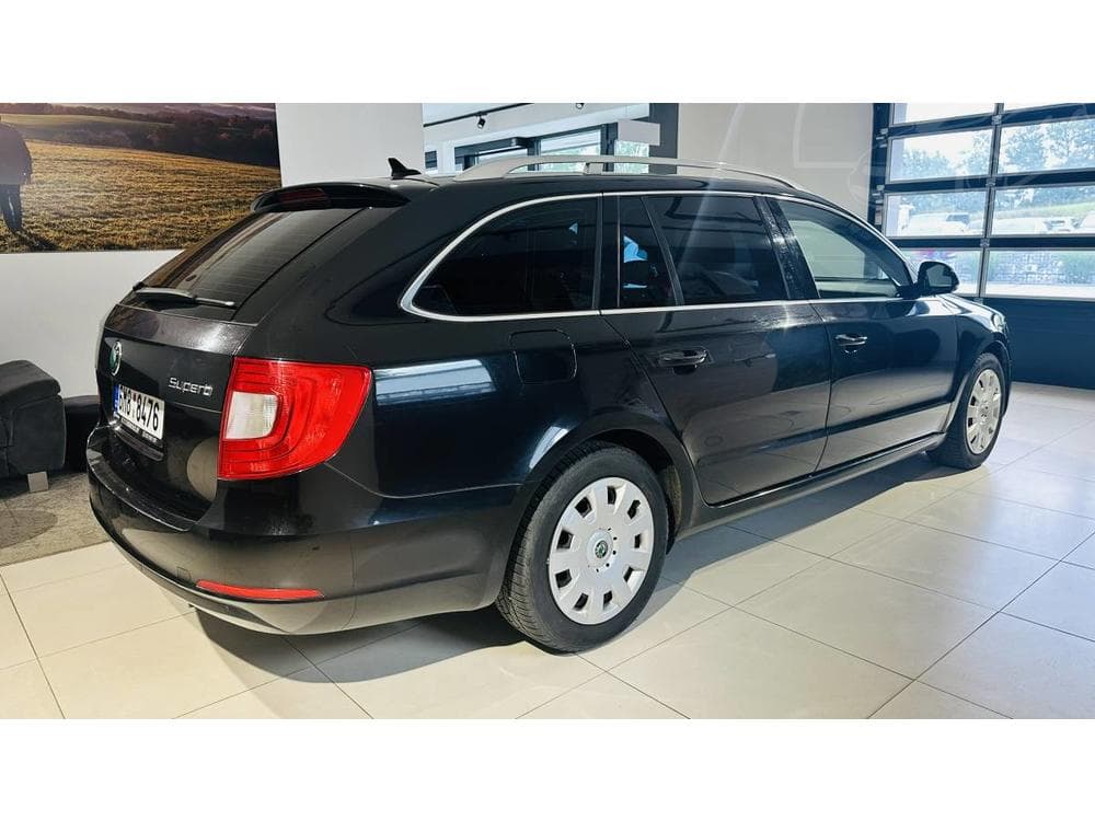 2010 Škoda SUPERB - 4