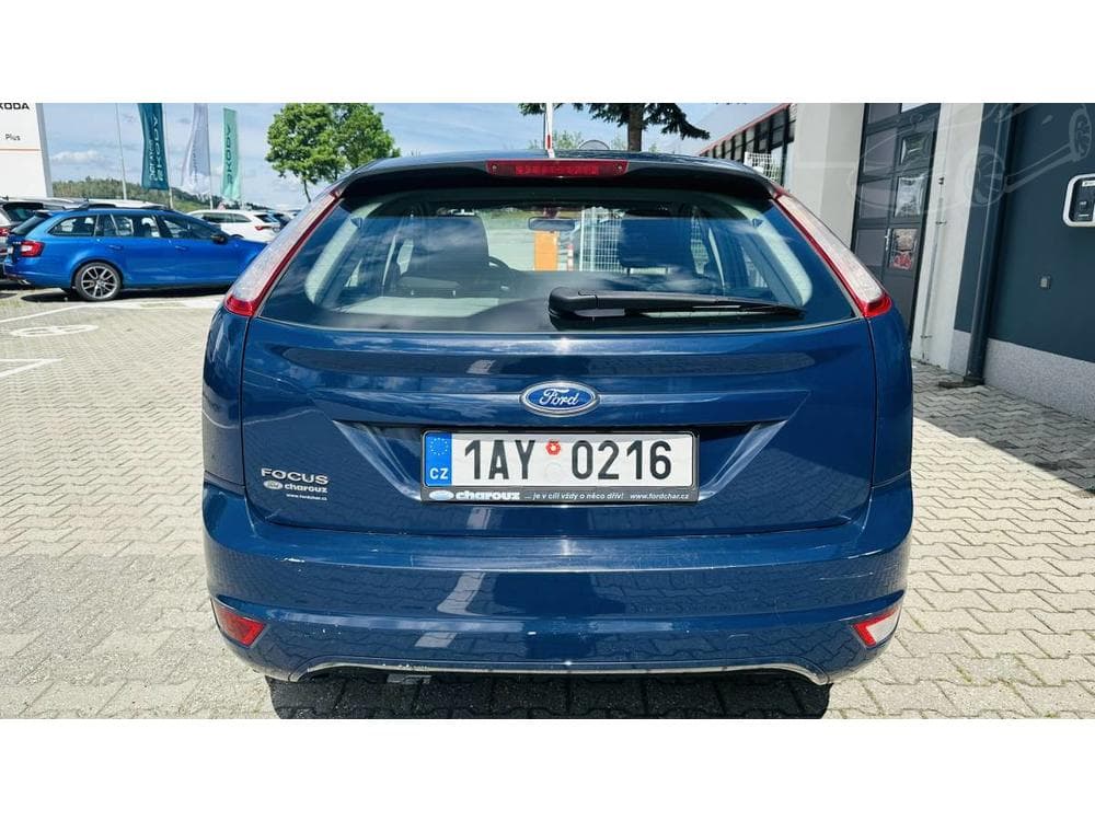 2010 Ford FOCUS - 5