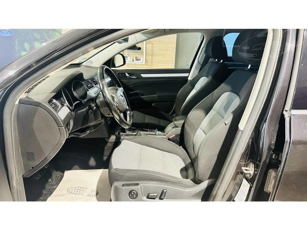 2010 Škoda SUPERB - 7