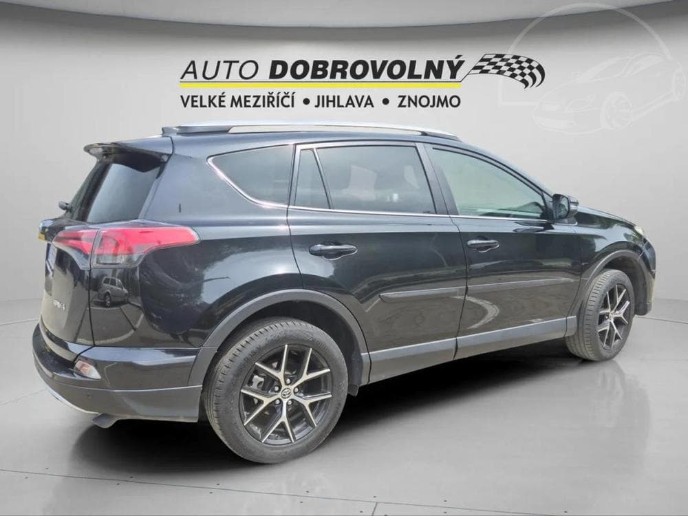 2017 Toyota RAV4 - 22