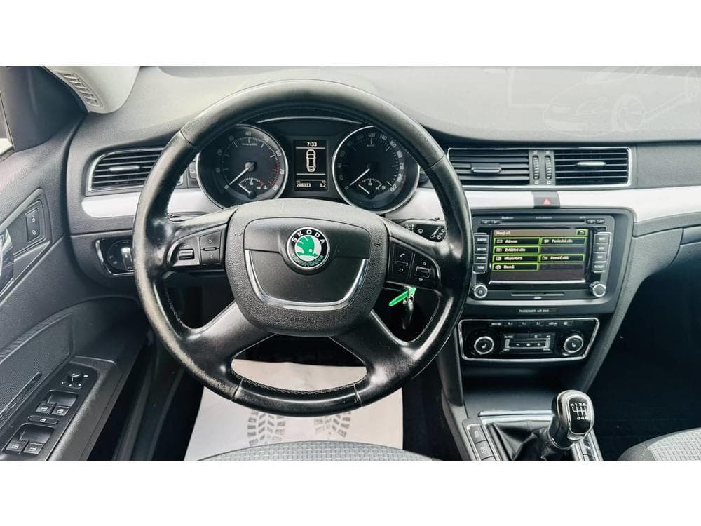 2010 Škoda SUPERB - 9