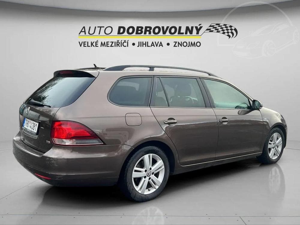 2012 Volkswagen GOLF - 9