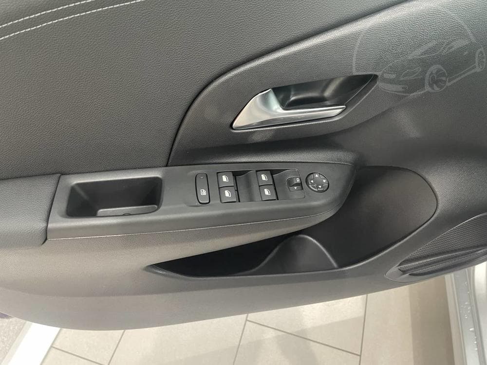 2024 Opel Corsa - 10