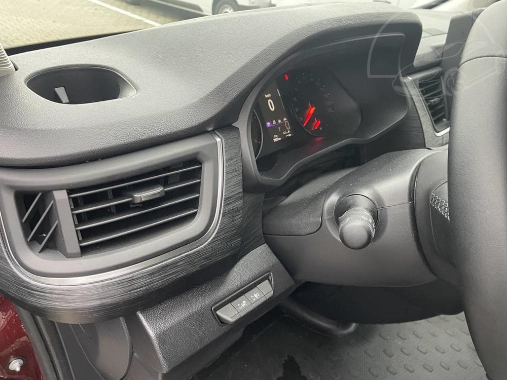 2024 Renault Trafic - 21