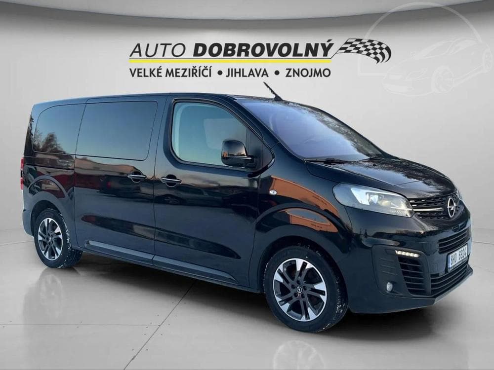 2022 Opel Zafira - 12