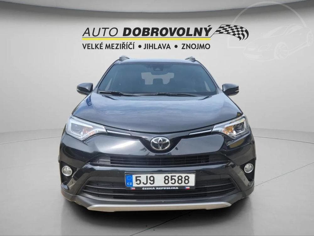 2017 Toyota RAV4 - 34