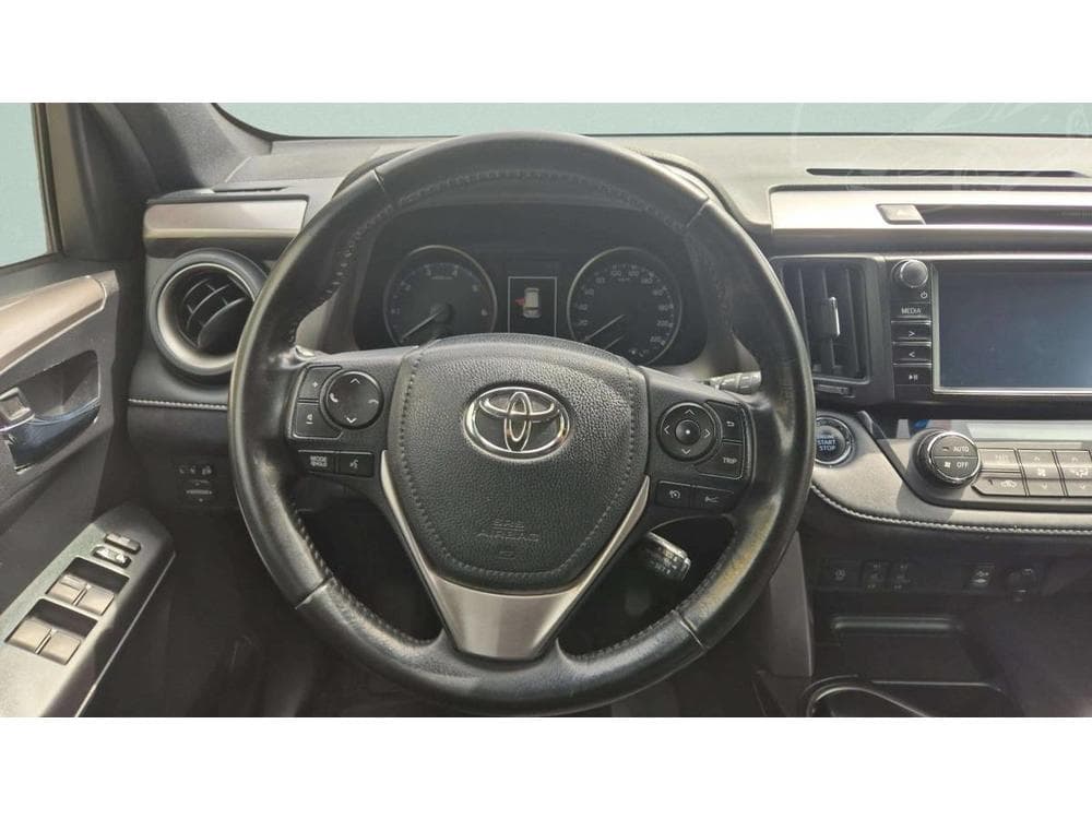 2017 Toyota RAV4 - 40