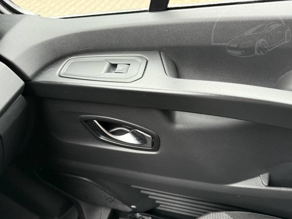 2024 Renault Trafic - 16