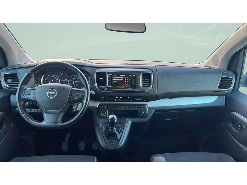 2022 Opel Zafira - 16