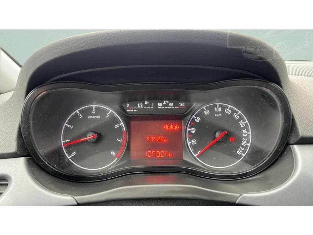 2019 Opel CORSA - 17