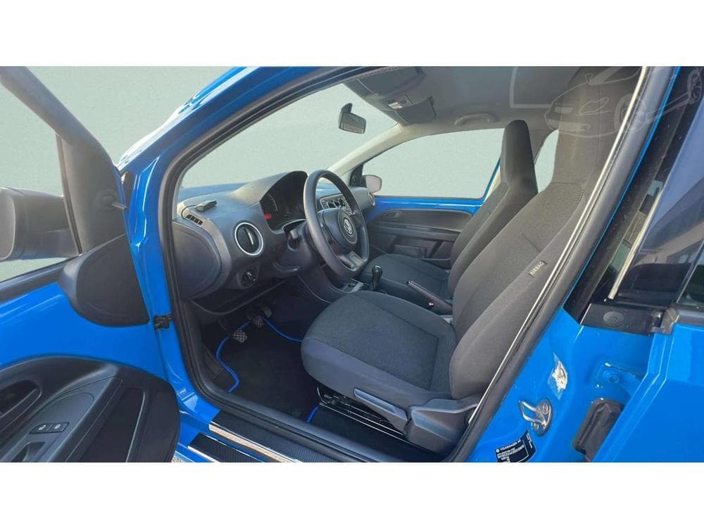 2014 Volkswagen UP! - 17