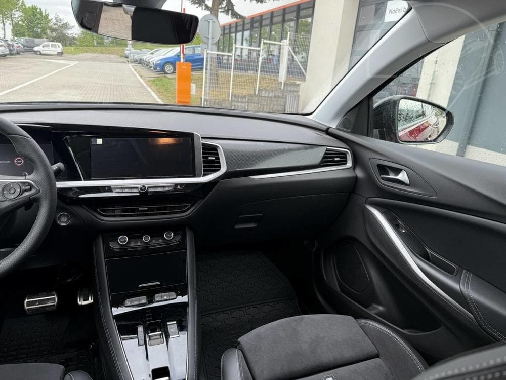 2025 Opel GRANDLAND - 35