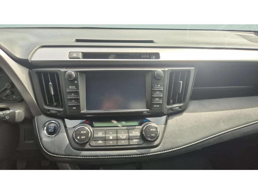 2017 Toyota RAV4 - 52