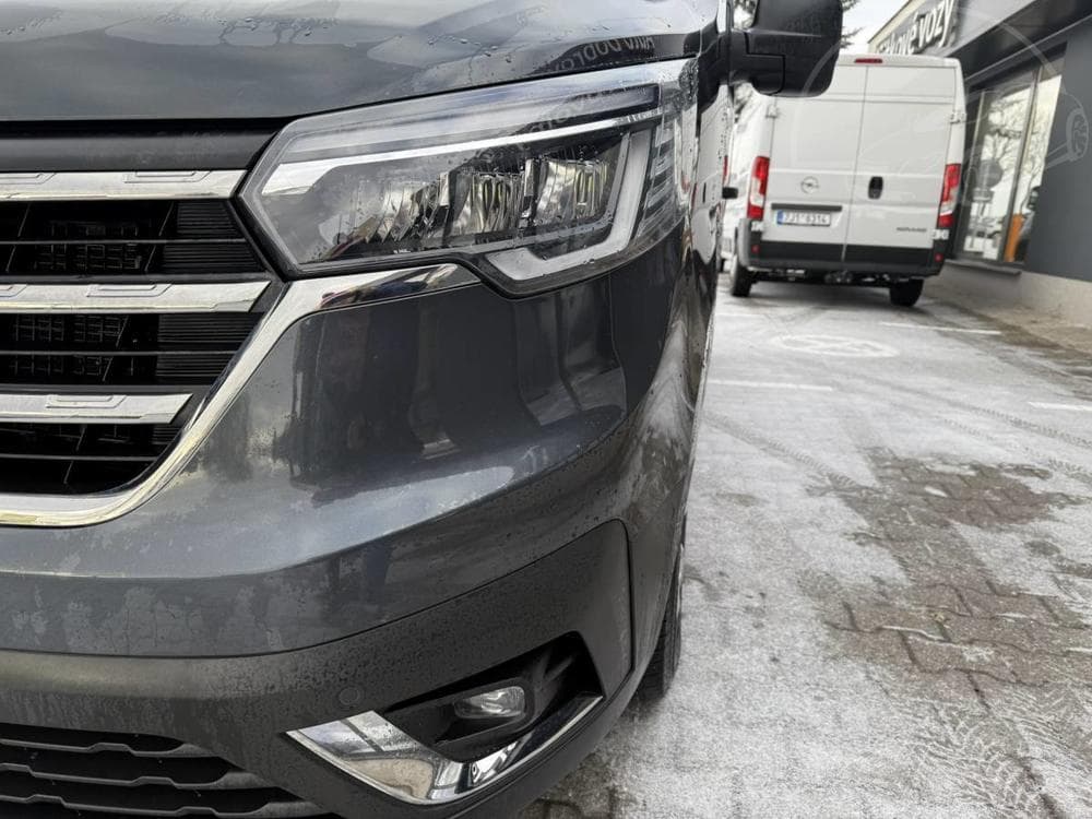 2024 Renault Trafic - 37