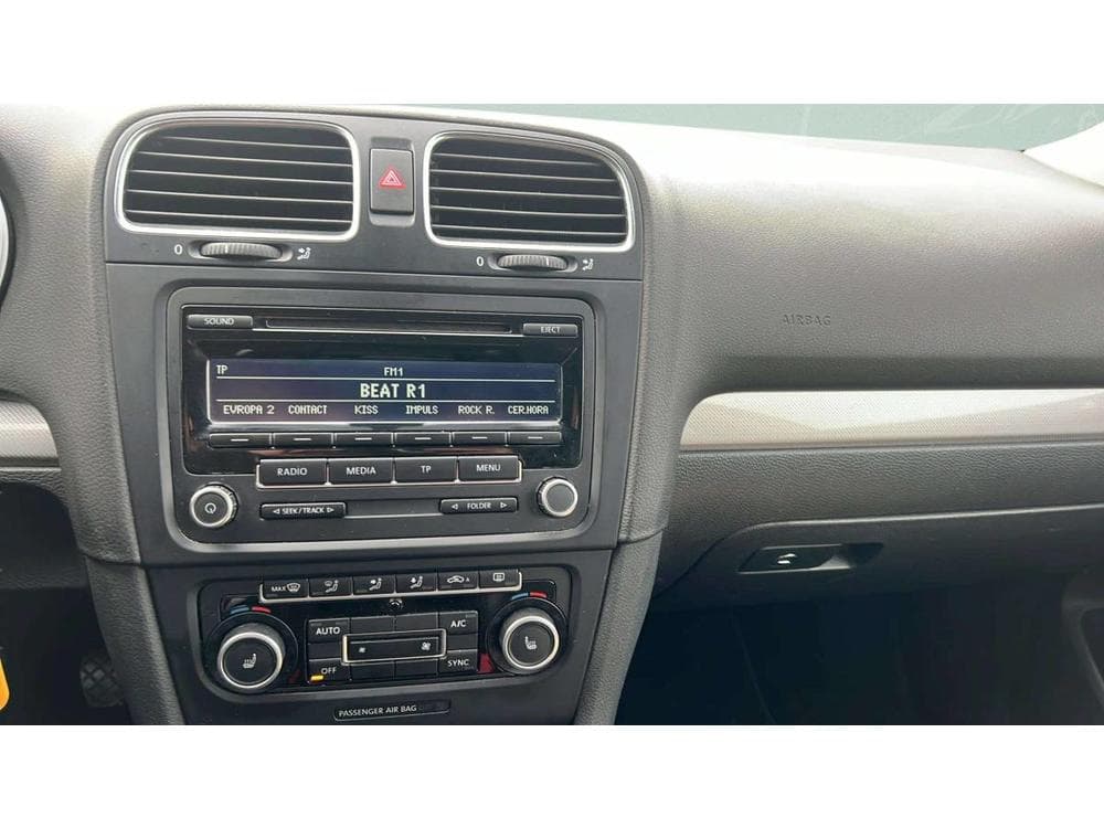 2012 Volkswagen GOLF - 20