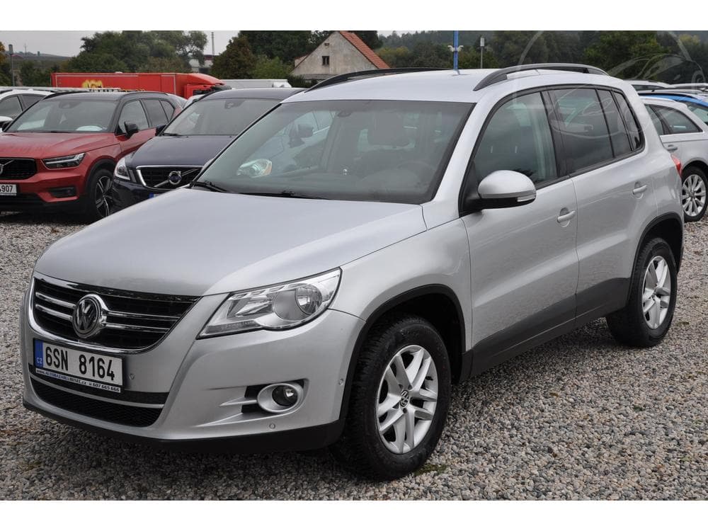 2011 Volkswagen TIGUAN