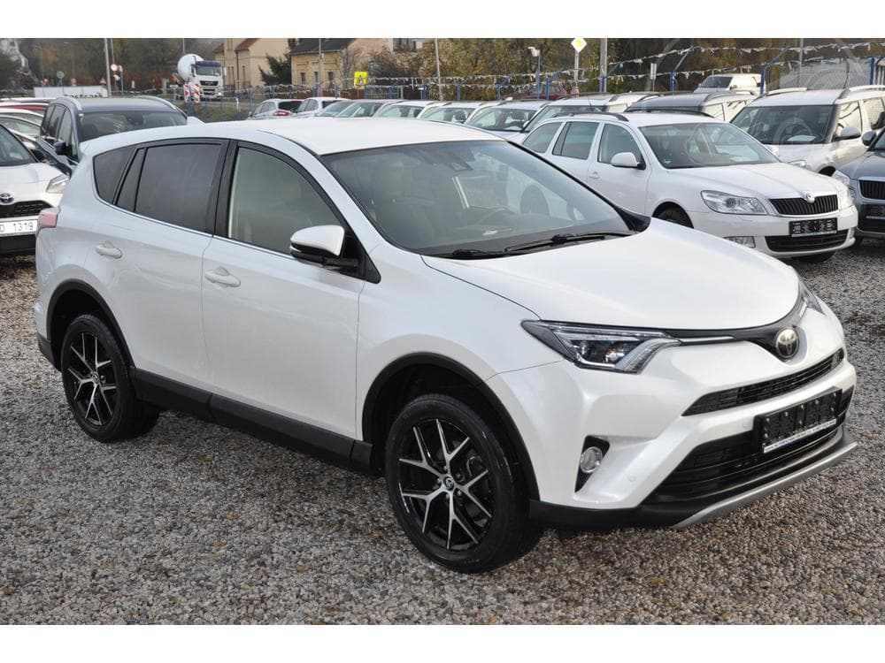2016 Toyota Rav4 - 2
