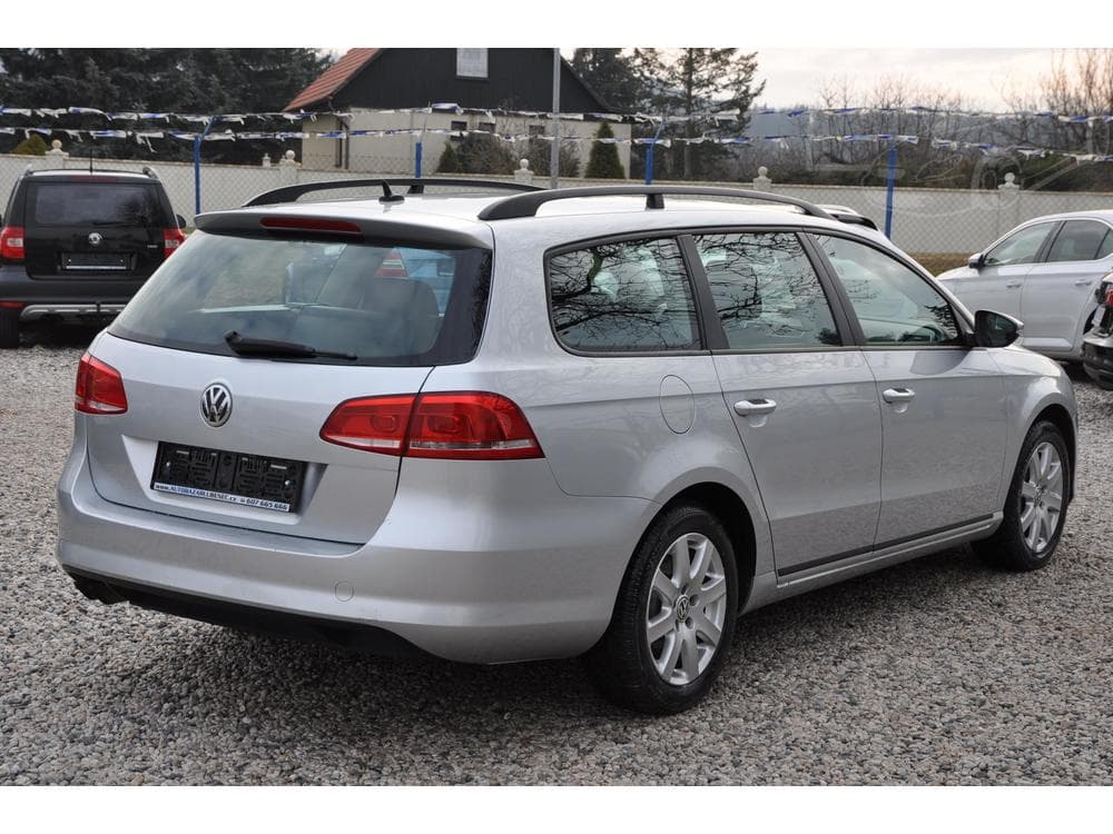 2013 Volkswagen PASSAT - 3