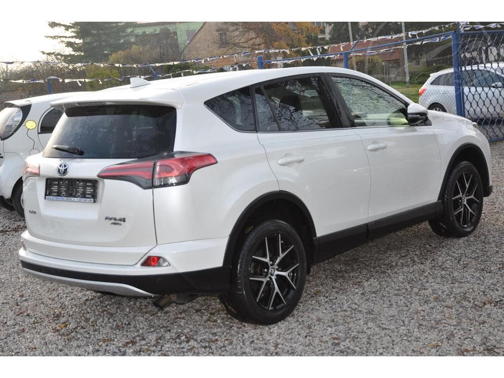2016 Toyota Rav4 - 3