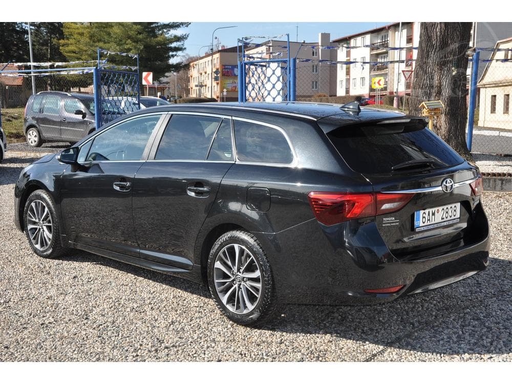 2017 Toyota Avensis - 4
