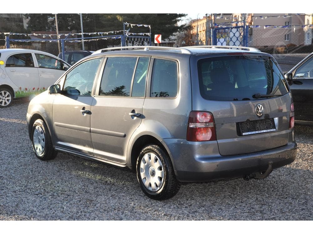 2006 Volkswagen TOURAN - 4
